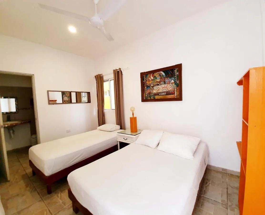 旅馆 La Casona Hotel 图卢姆